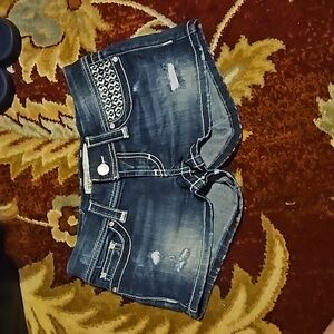 Stylish Blue Denim Women Shorts